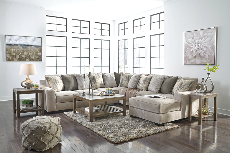 https://ashleyfurniture.scene7.com/is/image/AshleyFurniture/39504-66-77-34-17-T387