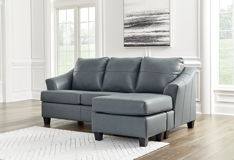 https://ashleyfurniture.scene7.com/is/image/AshleyFurniture/47705-18-ALT