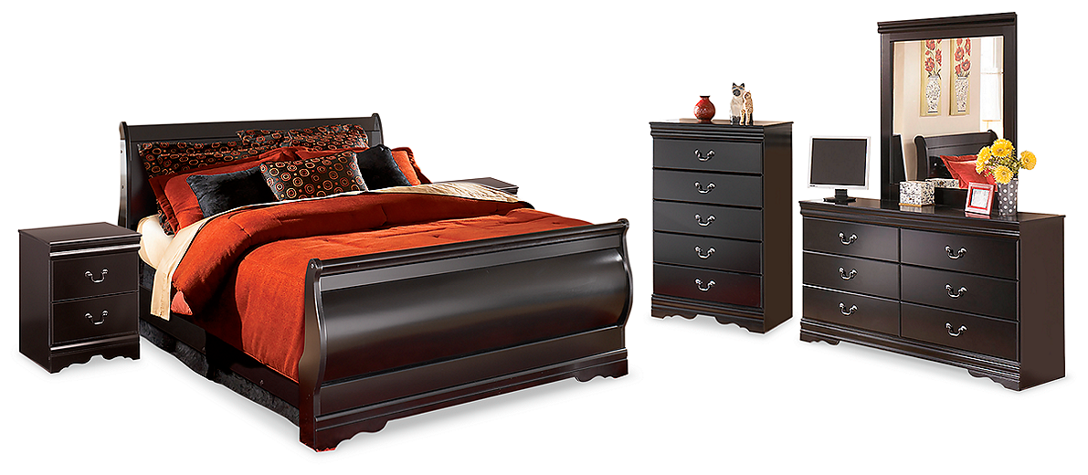 https://ashleyfurniture.scene7.com/is/image/AshleyFurniture/B128-31-36-46-77-74-98-92%282%29-SW-P1-KO1