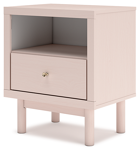 https://ashleyfurniture.scene7.com/is/image/AshleyFurniture/B1323-91-ANGLE-ALT-SW-P1-KO