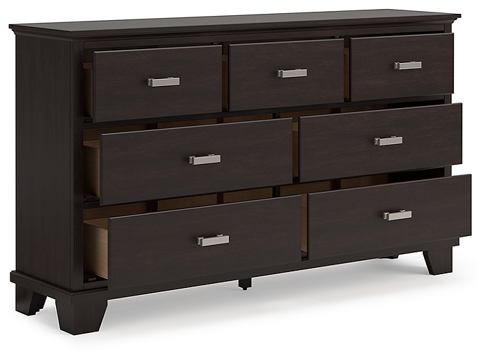 https://ashleyfurniture.scene7.com/is/image/AshleyFurniture/B441-31-ANGLE-OPEN-SW-P1-KO