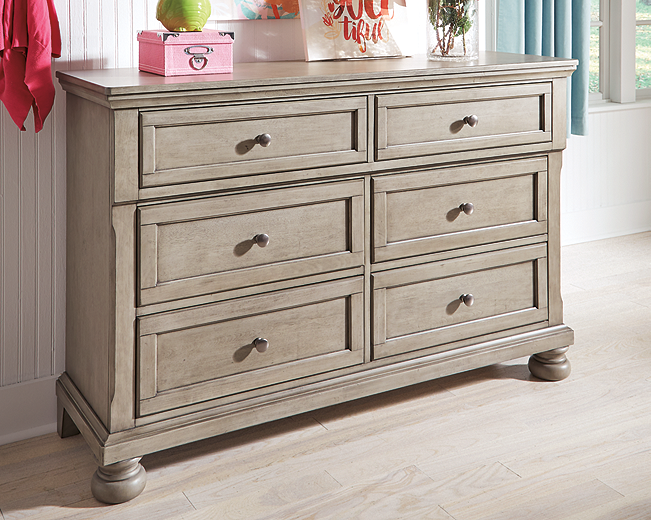 https://ashleyfurniture.scene7.com/is/image/AshleyFurniture/B733-21-10X8-CROP