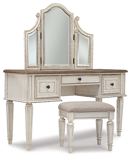 https://ashleyfurniture.scene7.com/is/image/AshleyFurniture/B743-22-ANGLE-SW-P1-KO