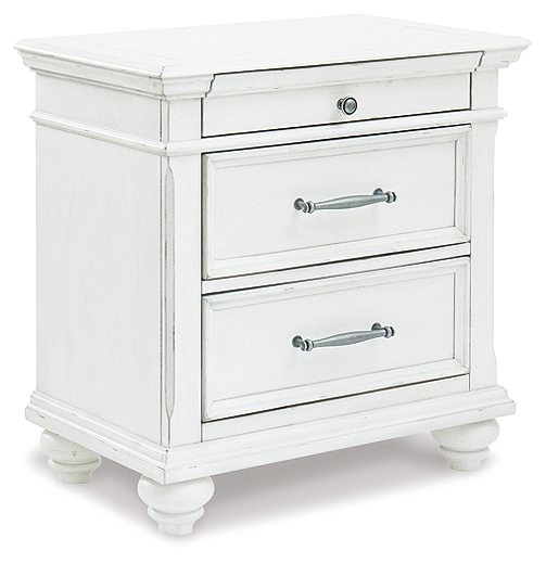 https://ashleyfurniture.scene7.com/is/image/AshleyFurniture/B777-93-ANGLE-SW-P1-KO