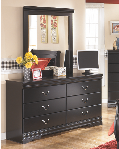 https://ashleyfurniture.scene7.com/is/image/AshleyFurniture/APK-B128-DM-10x8-CROP