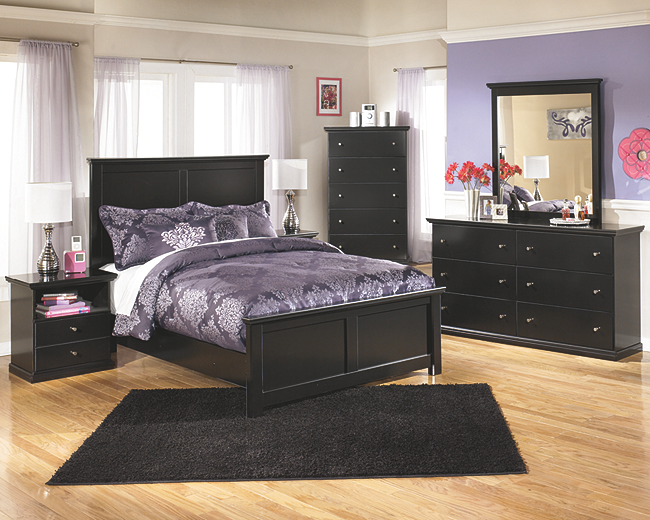 https://ashleyfurniture.scene7.com/is/image/AshleyFurniture/B138-31-36-46-87-84-86-91-SD