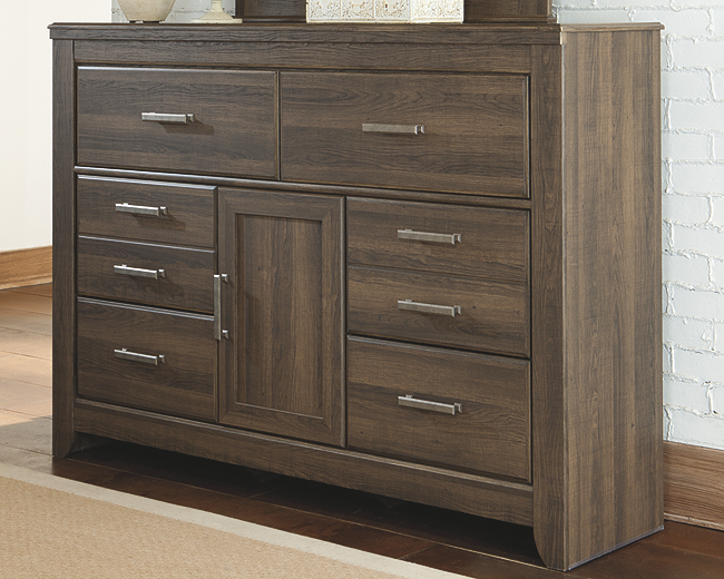 https://ashleyfurniture.scene7.com/is/image/AshleyFurniture/B251-31-10x8-CROP