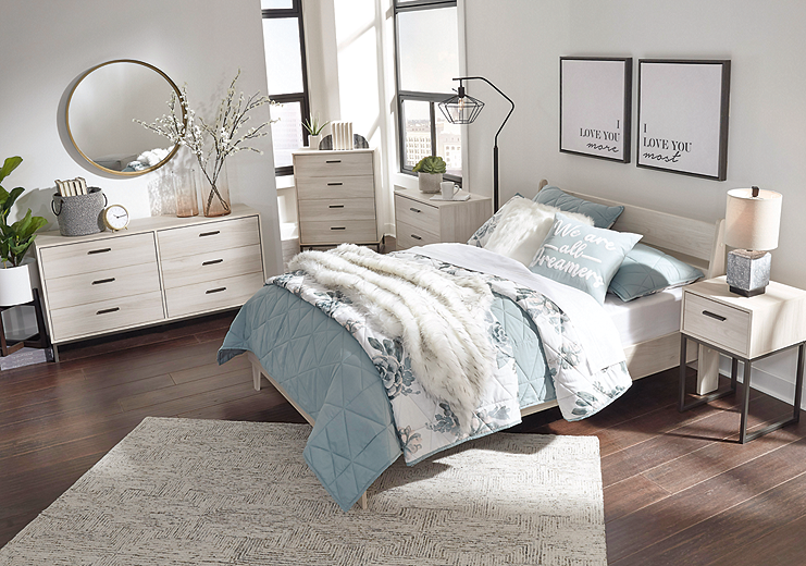 https://ashleyfurniture.scene7.com/is/image/AshleyFurniture/EB1864-156-112-MOOD-H