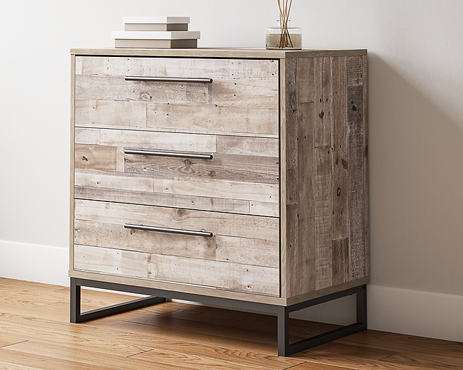 https://ashleyfurniture.scene7.com/is/image/AshleyFurniture/EB2320-143-10X8-CROP