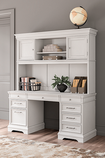 https://ashleyfurniture.scene7.com/is/image/AshleyFurniture/H777-22H-22L-22R-22T