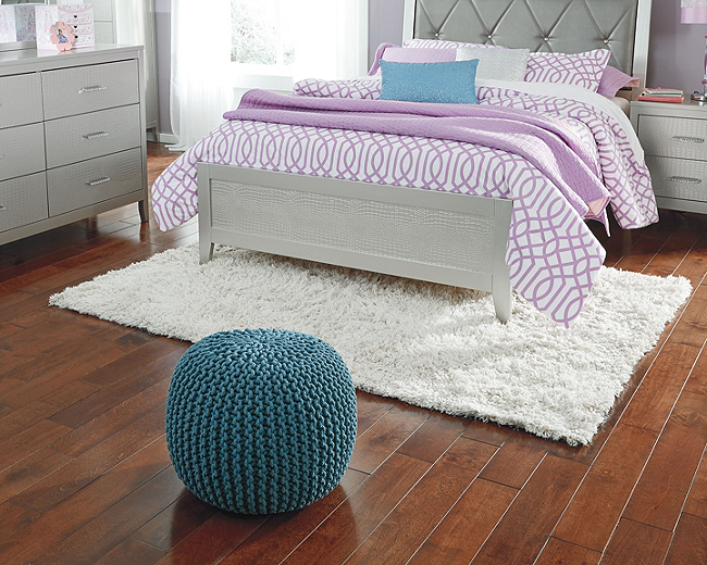 https://ashleyfurniture.scene7.com/is/image/AshleyFurniture/R400502-CROP-B-WEB