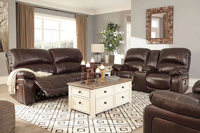 https://ashleyfurniture.scene7.com/is/image/AshleyFurniture/U52402-47-18-82-T637