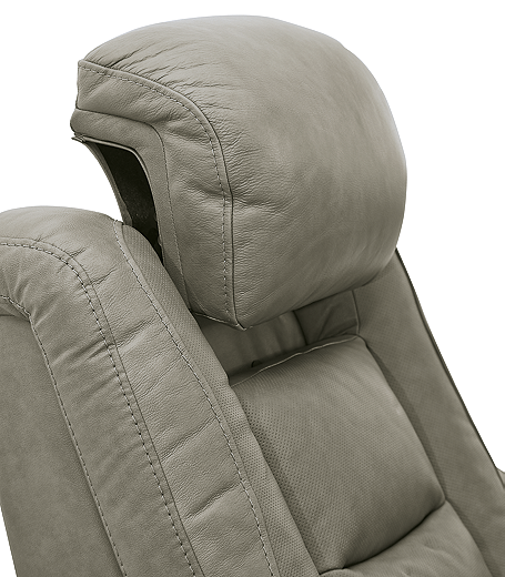 The man den on sale power recliner